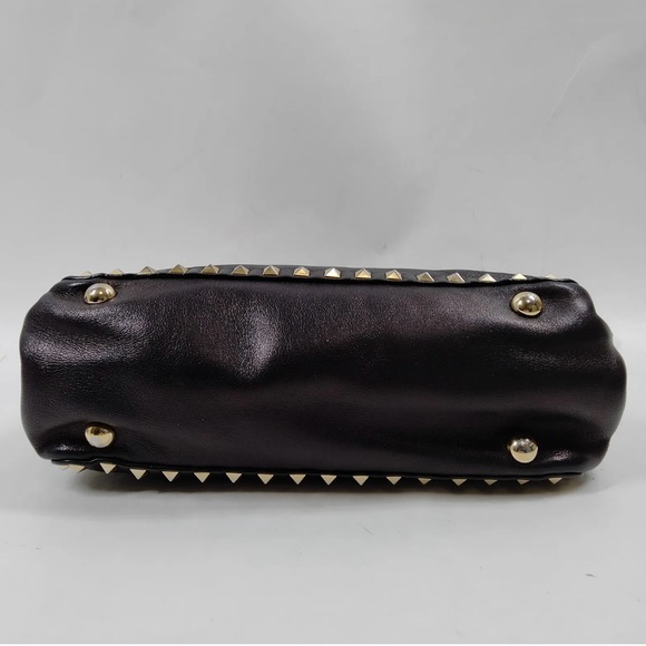SOLD!!!! 💯 Valentino Garavani Rockstud small tote crossbody - Picture 5 of 16